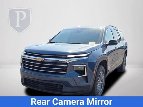 New 2026 Chevrolet Traverse LT w/ Driver Confidence Package FWD image 12