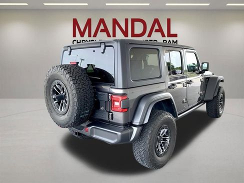 Used 2024 Jeep Wrangler Unlimited Rubicon w/ XTREMEE 35" Tire Package AWD/4WD image 6