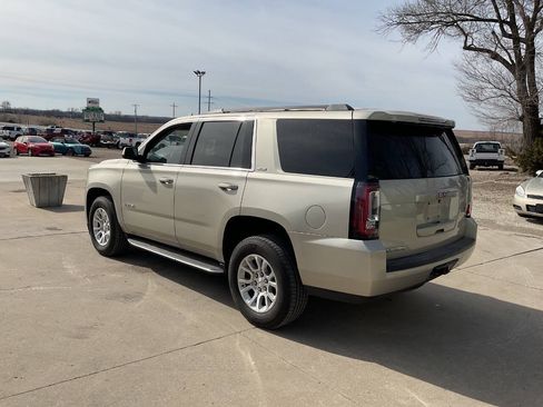 Used 2016 GMC Yukon SLE w/ Convenience Package RWD image 11