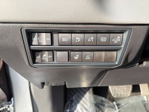 Used 2026 Toyota Sequoia Capstone AWD/4WD image 21