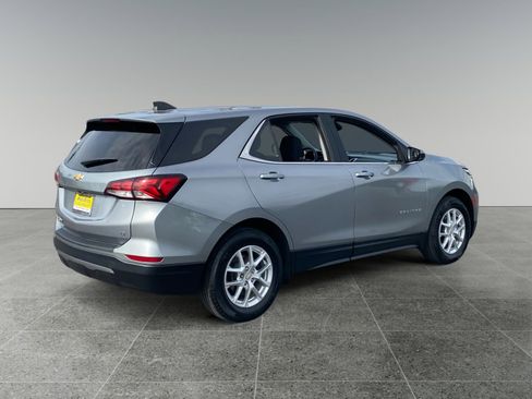 Used 2023 Chevrolet Equinox LT image 5