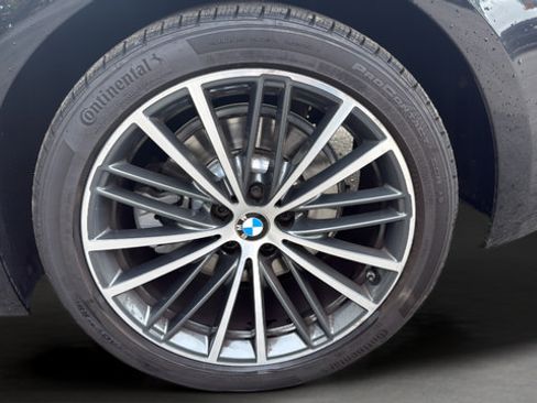 Used 2023 BMW 530i w/ Convenience Package RWD image 30