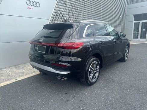 Certified 2025 Audi Q5 Premium Plus w/ Premium Plus AWD/4WD image 3