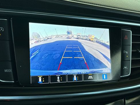 Used 2023 Buick Enclave Avenir w/ Avenir Technology Package image 28