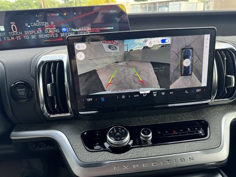 New 2026 Ford Expedition Tremor image 33