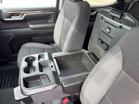 Used 2025 Chevrolet Silverado 1500 LT AWD/4WD image 14