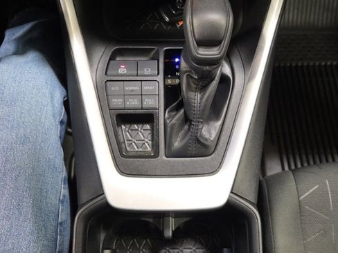 Used 2024 Toyota RAV4 XLE image 25