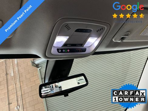 Used 2021 Chevrolet Traverse Premier FWD image 29