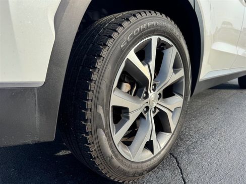 Used 2022 Hyundai Palisade SEL w/ 8P Bench Seat Package FWD image 10