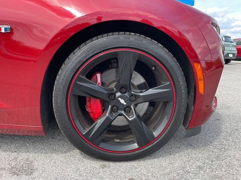 Used 2021 Chevrolet Camaro SS image 17