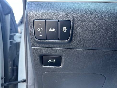 Used 2023 Kia K5 GT-Line AWD/4WD image 36