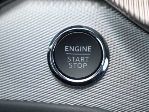 New 2025 Ford Explorer Active w/ Active Comfort Package image 18