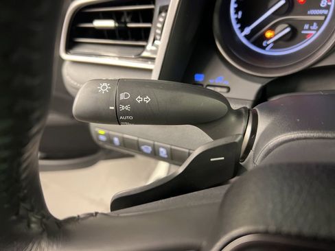 Used 2023 Toyota Camry SE w/ Blackout Package (TMS) image 21