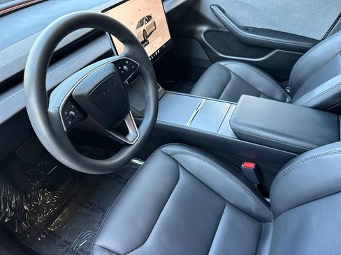 Used 2024 Tesla Model 3 Standard Range RWD image 9
