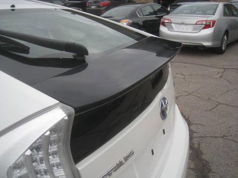 Used 2010 Toyota Prius Two image 9