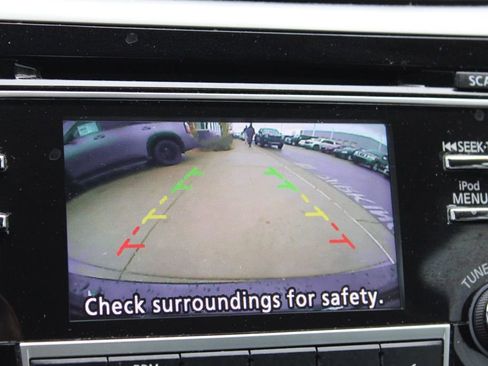 Used 2018 Nissan Altima 2.5 SR image 33