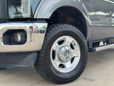 Used 2014 Ford F250 XLT w/ XLT Value Package AWD/4WD image 57