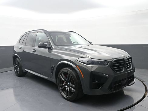 Used 2024 BMW X5 M Competition w/ Executive Package AWD/4WD image 3