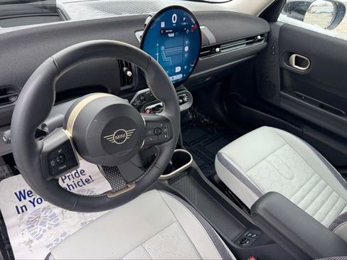 Used 2025 MINI Cooper S FWD image 16