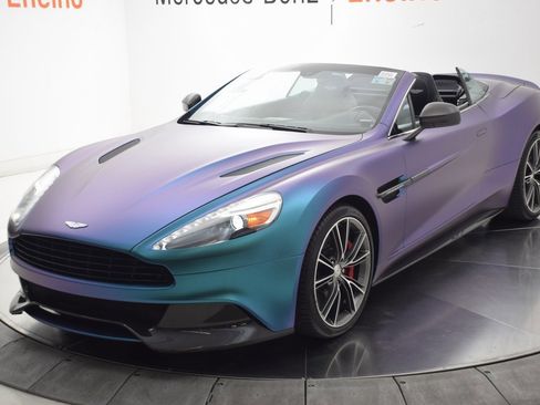 Used 2014 Aston Martin Vanquish Volante image 11