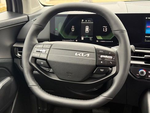 New 2026 Kia Sportage S AWD/4WD image 7