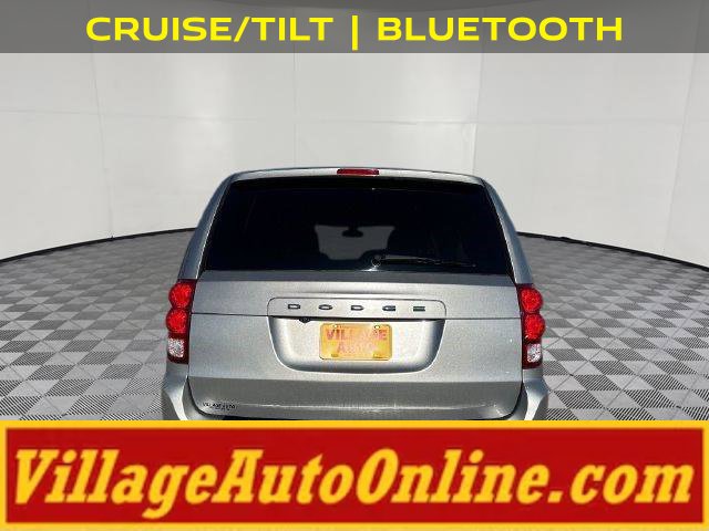 Used 2019 Dodge Grand Caravan SE FWD image 3