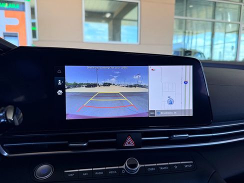 Used 2023 Hyundai Elantra SEL w/ Convenience Package FWD image 20