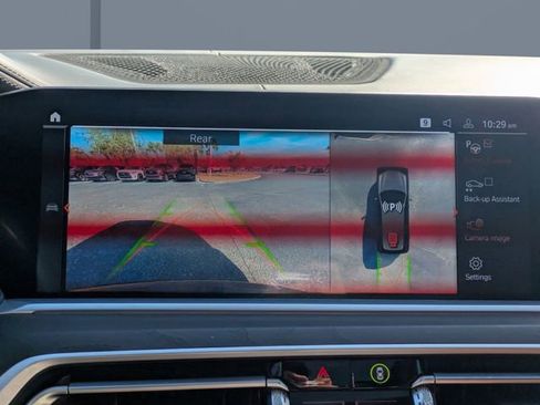 Used 2021 BMW X7 M50i image 24