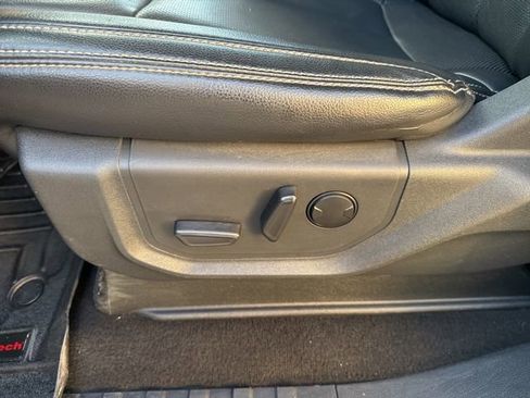 Used 2022 Ford F250 Lariat w/ Lariat Ultimate Package image 19
