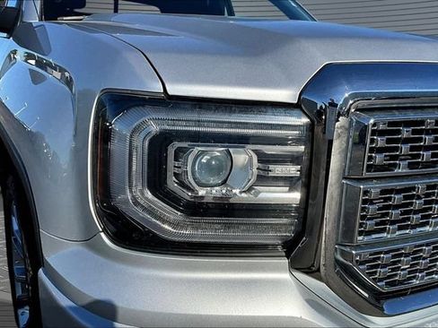 Used 2018 GMC Sierra 1500 Denali w/ Denali Ultimate Package AWD/4WD image 32