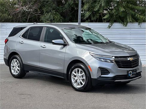 Used 2024 Chevrolet Equinox LT AWD/4WD image 6