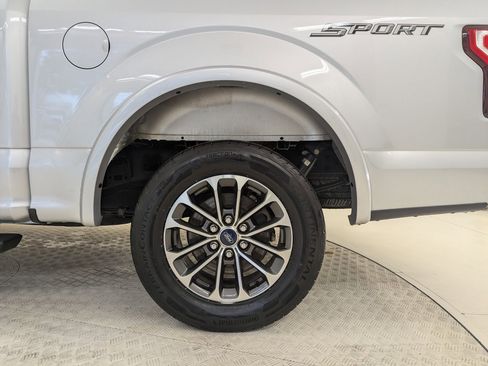 Used 2019 Ford F150 XLT w/ Equipment Group 302A Luxury image 10