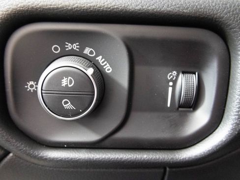 New 2026 RAM 3500 Tradesman image 18