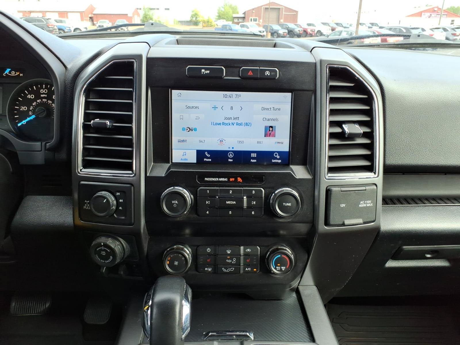 Used 2020 Ford F150 XLT w/ Equipment Group 302A Luxury AWD/4WD image 19