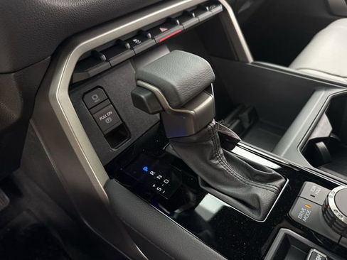 New 2026 Toyota Tundra Limited AWD/4WD image 20