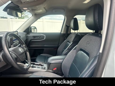 Used 2022 Ford Bronco Sport Outer Banks w/ Tech Package AWD/4WD image 11