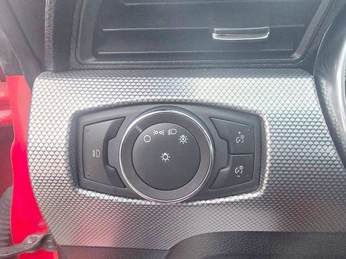 Used 2019 Ford Mustang GT RWD image 14