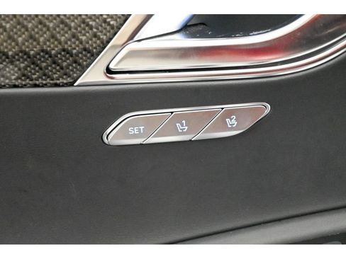 Used 2025 Genesis GV80 3.5T e-SC AWD/4WD image 31