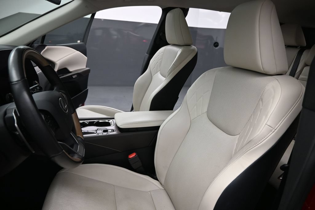 Used 2024 Lexus RX 350h w/ Accessory Package (P1) AWD/4WD image 17