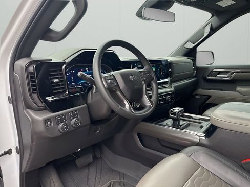 Used 2024 Chevrolet Silverado 1500 ZR2 w/ LPO, Dark Essentials Package image 26