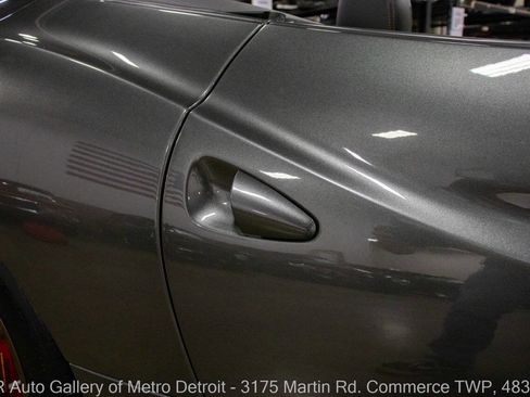 Used 2010 Ferrari California RWD image 33