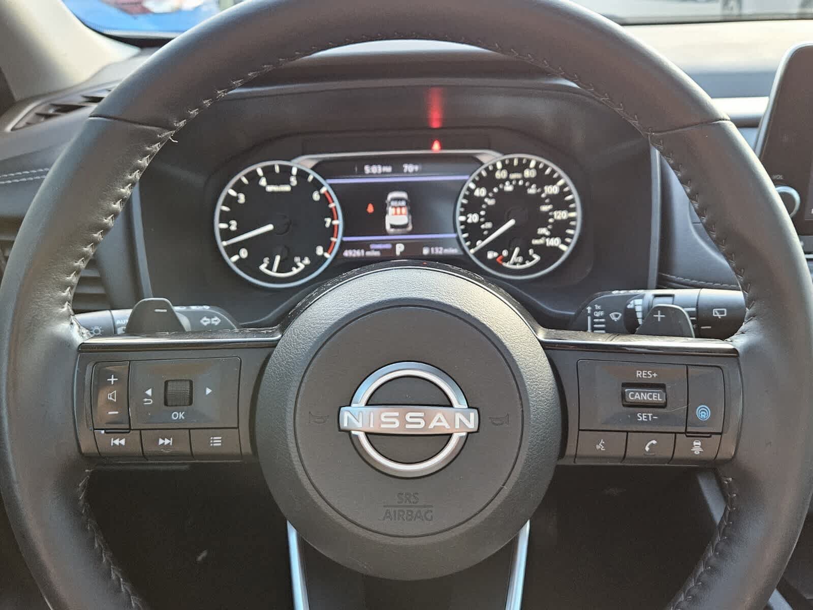 Used 2023 Nissan Rogue SV w/ SV Premium Package FWD image 11