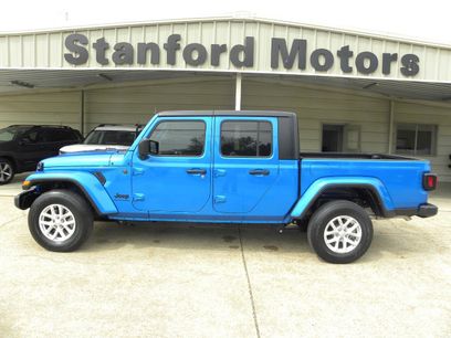 Used 2023 Jeep Gladiator Sport