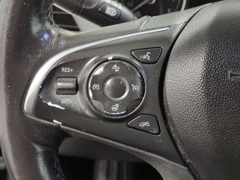 Used 2019 Buick Enclave Premium image 24