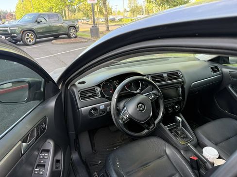 Used 2015 Volkswagen Jetta TDI SE FWD image 7