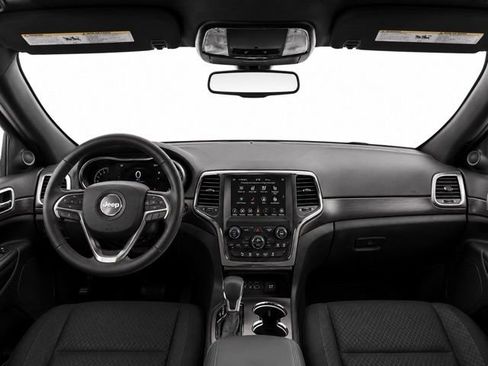 Used 2018 Jeep Grand Cherokee Laredo AWD/4WD image 24
