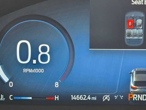 Used 2025 Ford Escape Platinum image 19