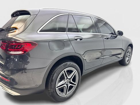Used 2022 Mercedes-Benz GLC 300 w/ AMG Line image 13