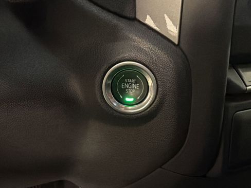 Used 2023 Chevrolet Silverado 1500 Custom RWD image 26