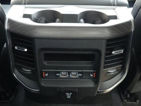 Used 2026 RAM 1500 Laramie AWD/4WD image 27